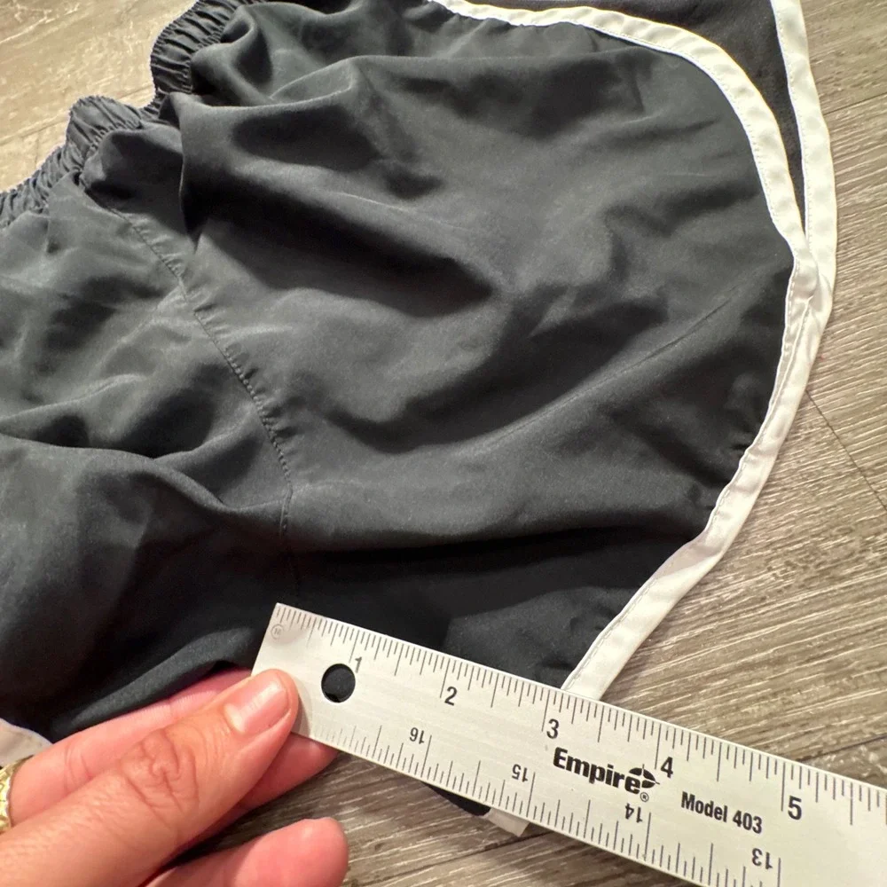 Nike Running Shorts Womens Small Black Polyester Dri-FIT Brief-Lined Tempo 3